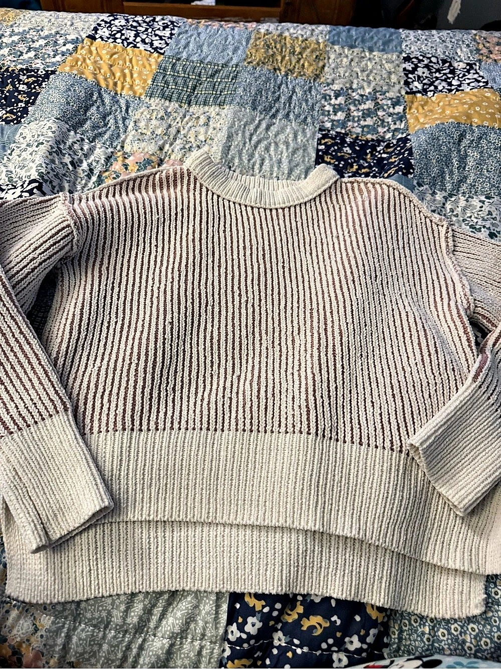 Free For All Striped Crewneck Sweater Cream & Pink Small Like New